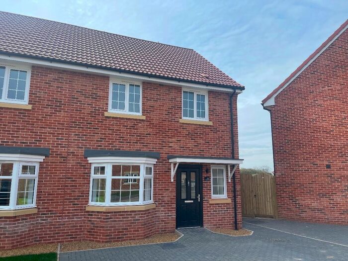 3 Bedroom Semi-Detached House To Rent In Orchard Way, Wisbech St. Mary, Wisbech, PE13