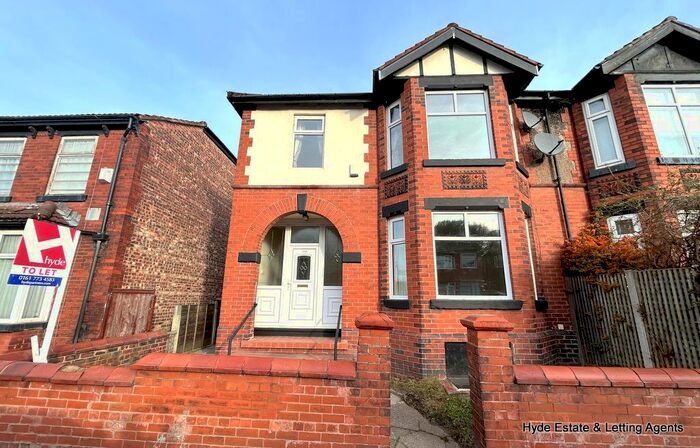 3 Bedroom Semi-Detached House To Rent In Albert Avenue, Prestwich, Manchester, M25