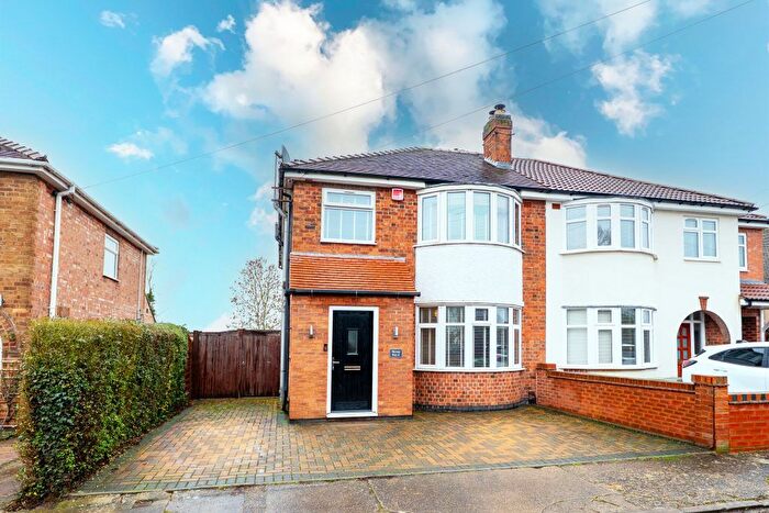 3 Bedroom Semi Detached House For Sale In Leicester Road, Thurcaston, LE7