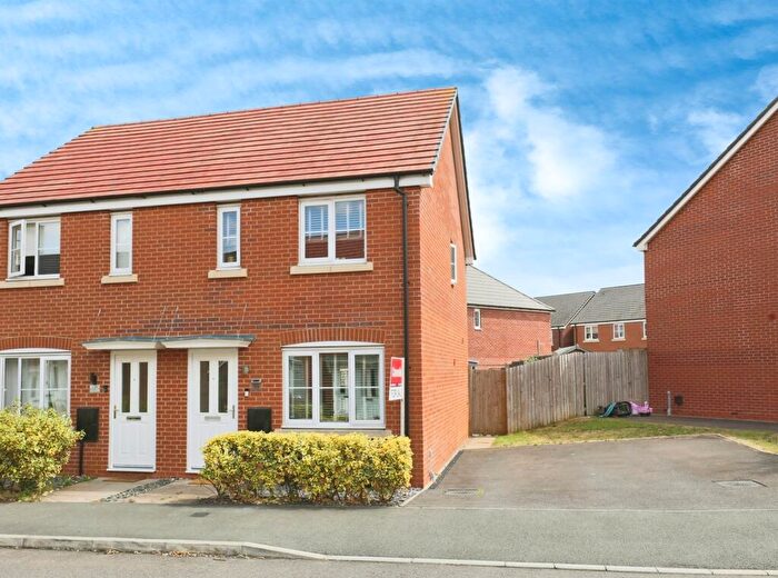 2 Bedroom Semi-Detached House For Sale In Delany Avenue, Wellesbourne, Warwick, CV35