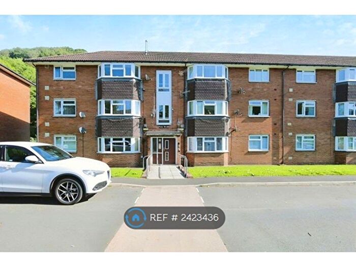 2 Bedroom Flat To Rent In Risca Road, Cross Keys, Newport, NP11