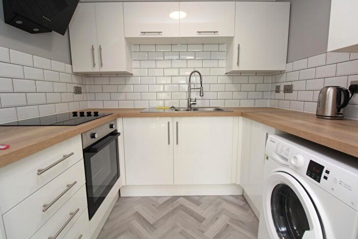 1 Bedroom Apartment To Rent In Spring Close, RM8