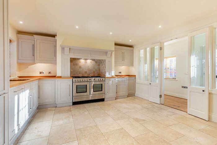 4 Bedroom House For Sale In Gunnery Mill. High Street, Tarvin., CH3