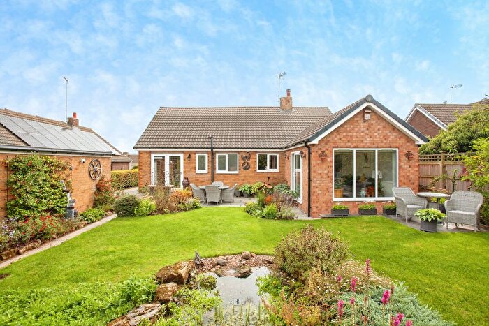 3 Bedroom Detached Bungalow For Sale In Springfield Crescent, Kirk Smeaton, Pontefract, WF8
