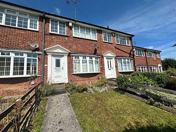3 Bedroom Terraced House To Rent In Raynville Road, Leeds, LS13