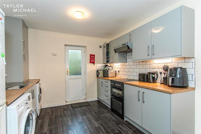 5 Bedroom Terraced House To Rent In Chailey Road, Brighton, BN1