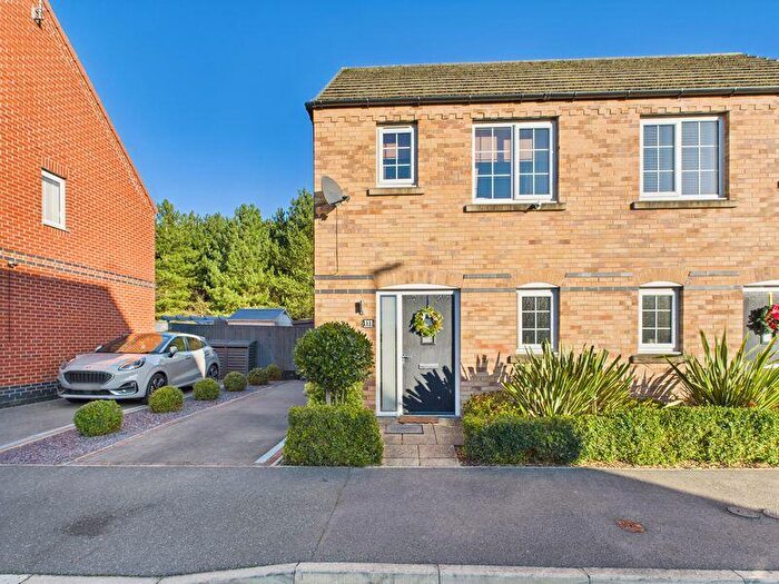 1 Bedroom Detached House For Sale In Kingfisher Way, Newark, NG22