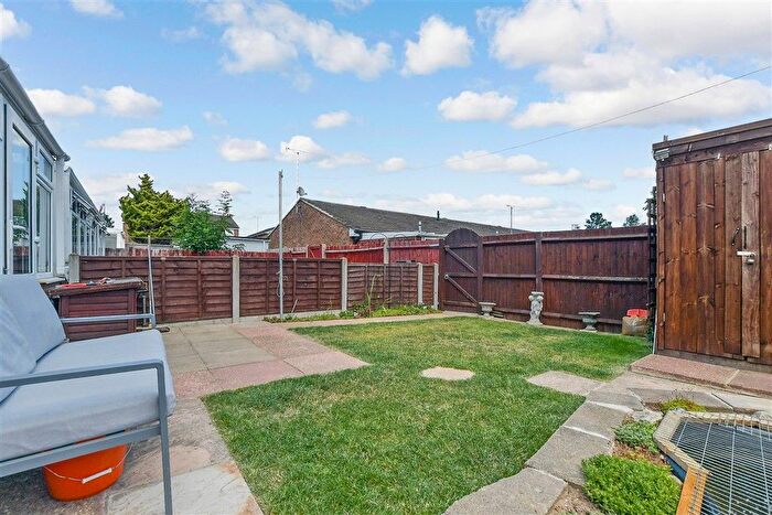 2 Bedroom Terraced Bungalow For Sale In Grasmere Road, Kennington, Ashford, Kent, TN24