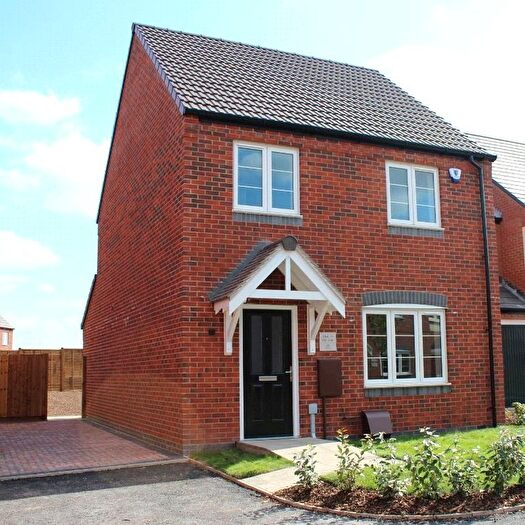 3 Bedroom Detached House For Sale In Woodwinds, Warton, Tamworth, B79