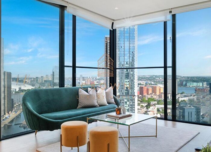 2 Bedroom Apartment To Rent In Hampton Tower, Canary Wharf, E14
