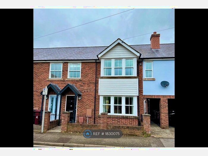 2 Bedroom Terraced House To Rent In Sydney Court, Chichester, PO19