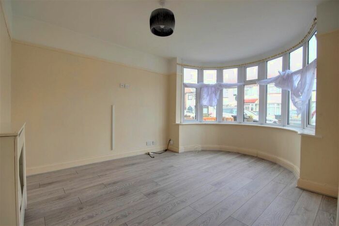 3 Bedroom Terraced House To Rent In Elmcroft Avenue, Edmonton, London, N9