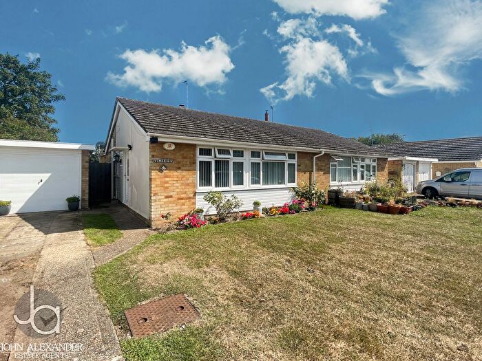 2 Bedroom Semi-Detached Bungalow For Sale In D'arcy Way, Tolleshunt D'arcy, Maldon, CM9