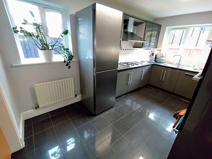 4 Bedroom Detached House For Sale In The Lovatts, Kidsgrove, Stoke-On-Trent, ST7