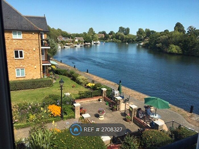 2 Bedroom Flat To Rent In Short Or Long Term, Shepperton, TW17