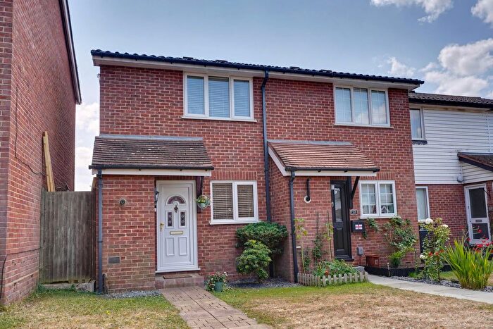 2 Bedroom Terraced House For Sale In Ladywell Prospect, Sawbridgeworth, CM21
