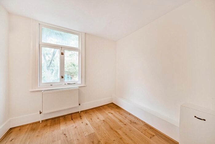 2 Bedroom Apartment To Rent In West End Lane London, NW6