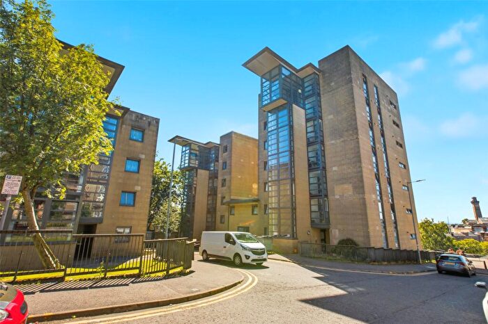 2 Bedroom Flat For Sale In /, Hill Street, Glasgow, Glasgow City, G3