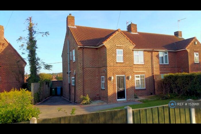 3 Bedroom Semi-Detached House To Rent In Radford Street, Worksop, S80