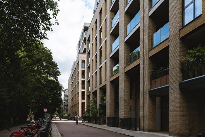 2 Bedroom Apartment To Rent In Goldsmiths Row, London, E2