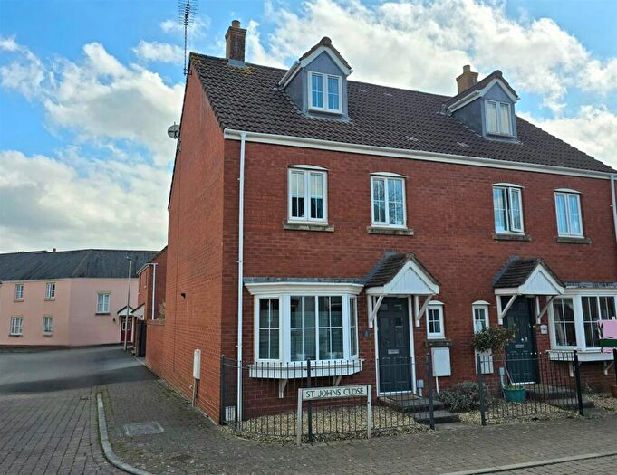 4 Bedroom House For Sale In St. Johns Close, Tiverton, EX16