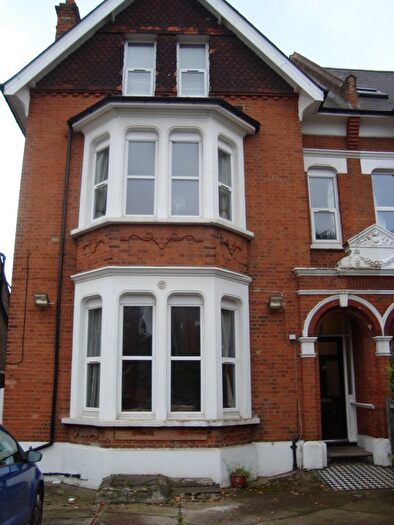 2 Bedroom Flat To Rent In Stanthorpe Road, Streatham, SW16