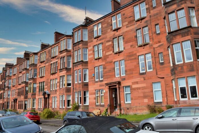 2 Bedroom Flat To Rent In Naseby Avenue, Broomhill, Glasgow, G11
