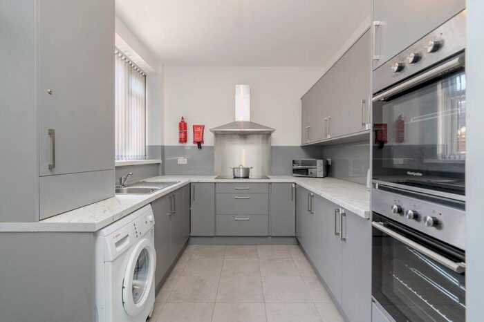 1 Bedroom House Of Multiple Occupation To Rent In ** House Share ** Deane Church Lane, Bolton, Lancashire., BL3