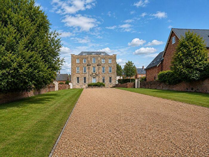 2 Bedroom Apartment For Sale In Church Hill, Scraptoft, LE7