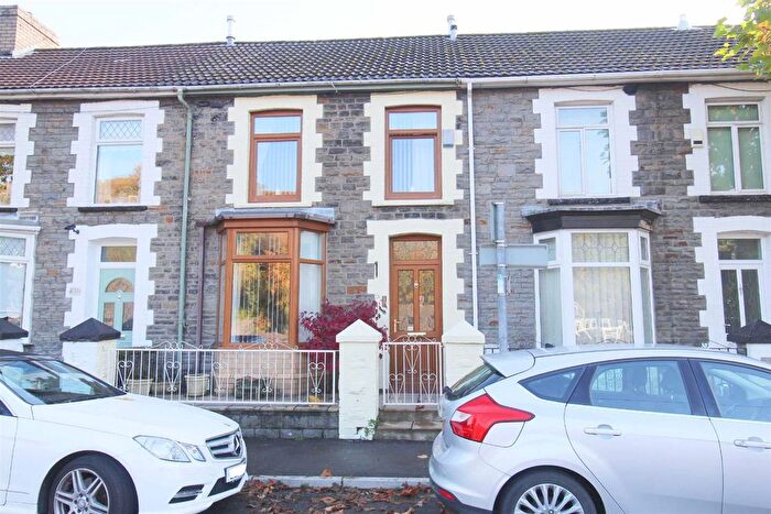 2 Bedroom Terraced House To Rent In The Parade, Trallwn, Pontypridd, CF37