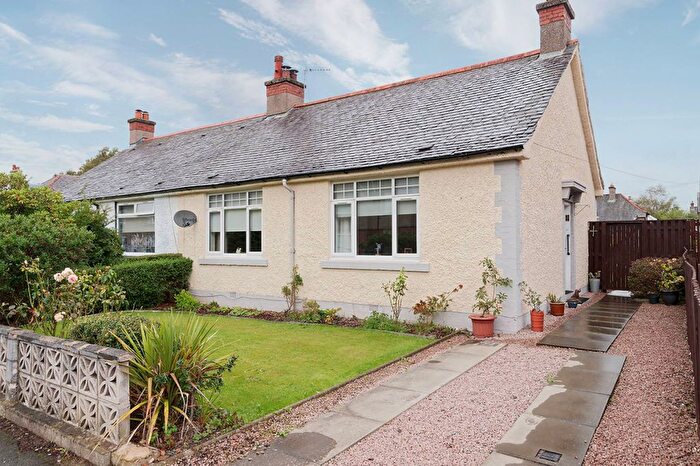 2 Bedroom Semi-Detached Bungalow For Sale In Oxford Road, Renfrew, Renfrewshire, PA4