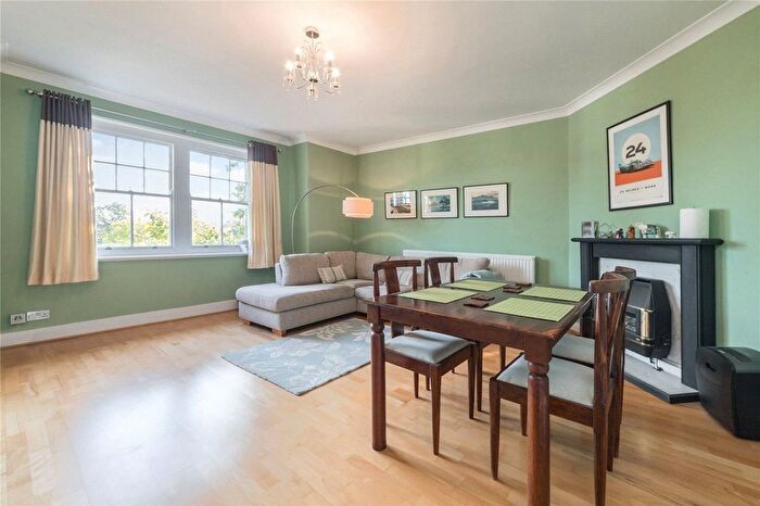 1 Bedroom Flat To Rent In Thornhill House, Thornhill Road, N1
