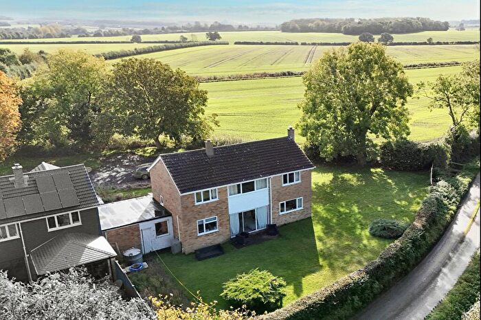 4 Bedroom Detached House For Sale In Clarendale Estate, Great Bradley, CB8