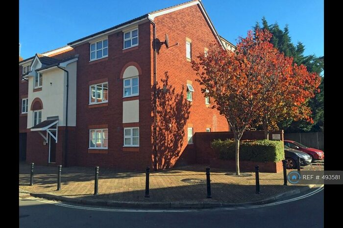 Studio To Rent In Captains Place, Southampton, SO14