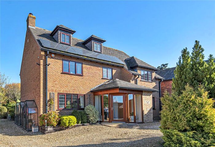 5 Bedroom Detached House For Sale In Harrington Road, Old, Northamptonshire, NN6