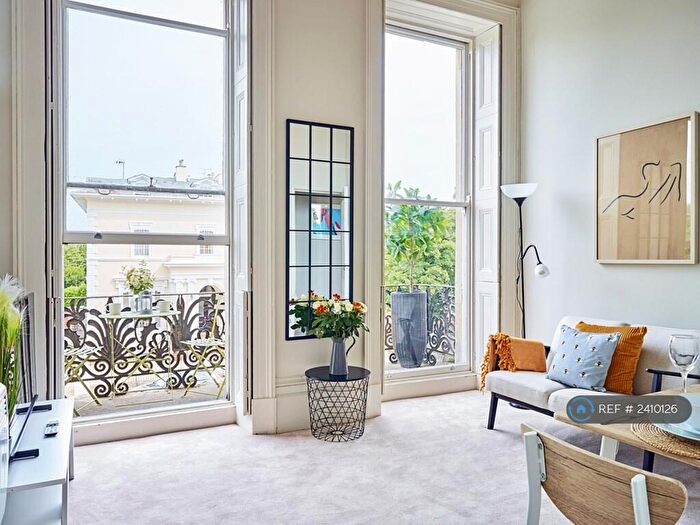 1 Bedroom Flat To Rent In Lansdown Crescent, Cheltenham, GL50