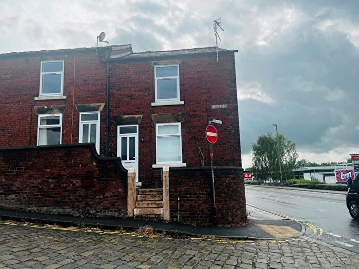 2 Bedroom House To Rent In South Place, Chesterfield, S40
