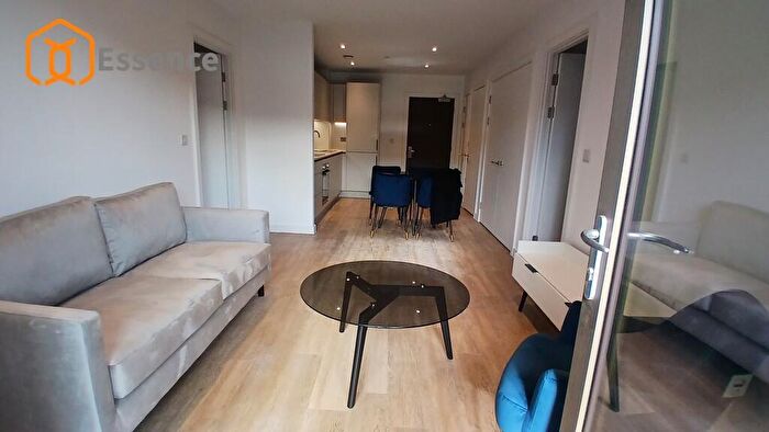 2 Bedroom Apartment To Rent In Bromsgrove Street, Birmingham, B5
