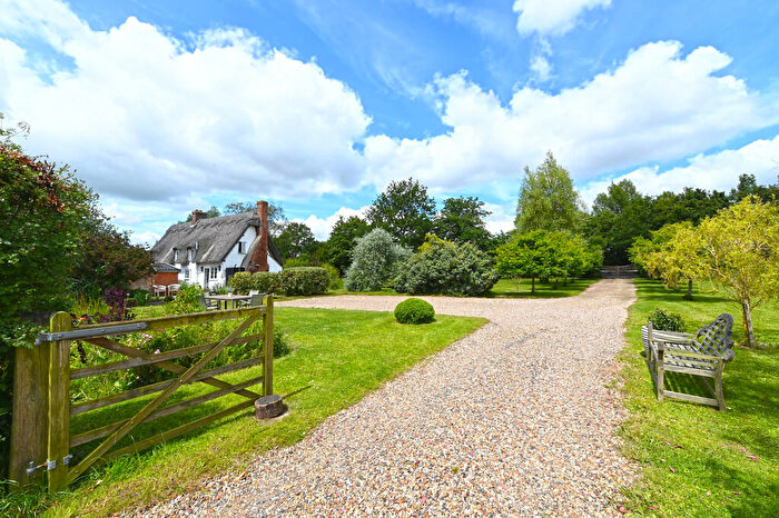 3 Bedroom Cottage For Sale In Suffolk, Langham, Near Bury St Edmunds Equestrian With Land, IP31