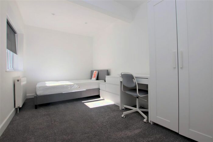 5 Bedroom Terraced House To Rent In Rush Hill, Bath, BA2