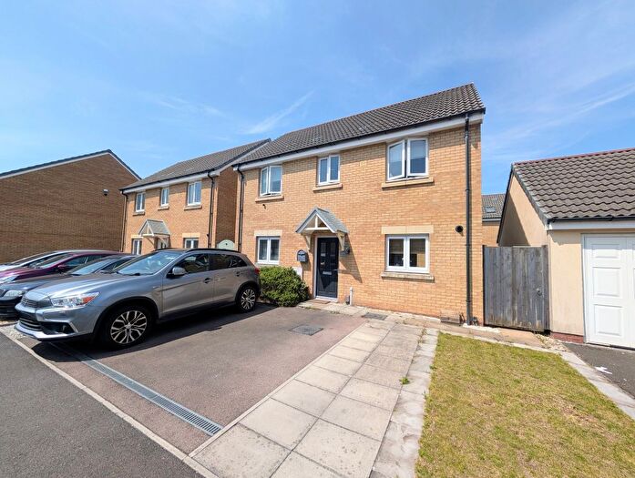 3 Bedroom Detached House To Rent In Bloomery Circle, Newport, NP19