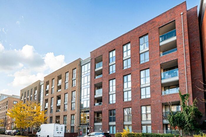 2 Bedroom Flat For Sale In Silwood Street, London, SE16