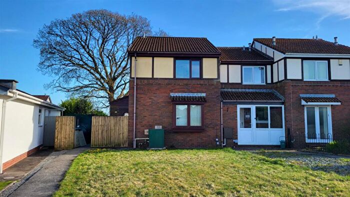 1 Bedroom Terraced House For Sale In Llwyncelyn, Capel Hendre, Ammanford, SA18