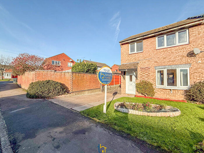 3 Bedroom Semi-Detached House To Rent In Spinney Drive, Barlestone, CV13