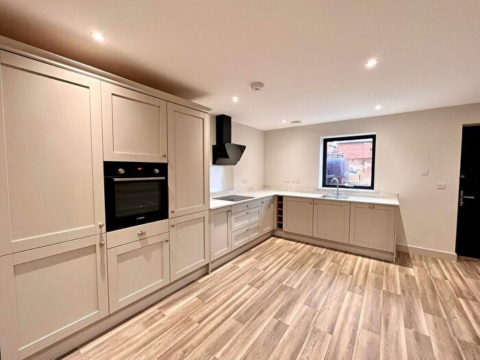 2 Bedroom Terraced House To Rent In Mill Gate, Newark, NG24