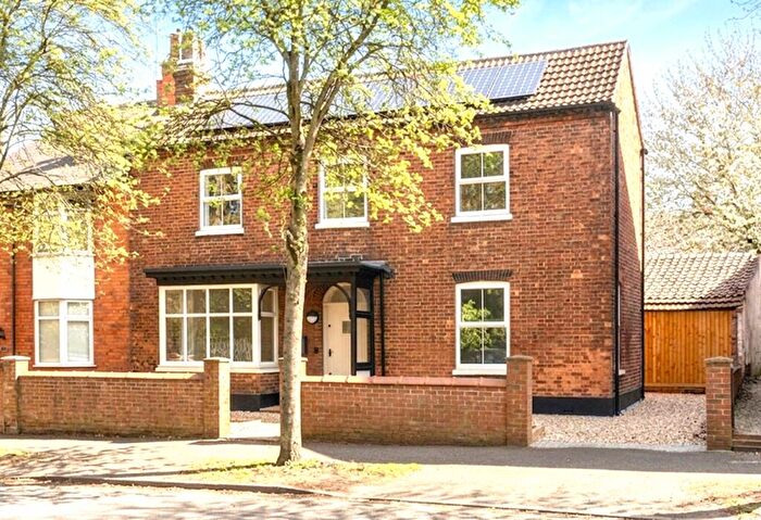4 Bedroom Character Property For Sale In South Parade, Grantham, Grantham, NG31