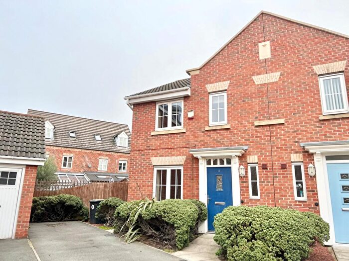 3 Bedroom Semi-Detached House To Rent In Dallaglio Mews, Chilwell, NG9