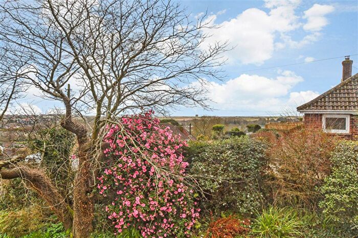 4 Bedroom Detached House For Sale In Redbrooks Way, Hythe, Kent, CT21