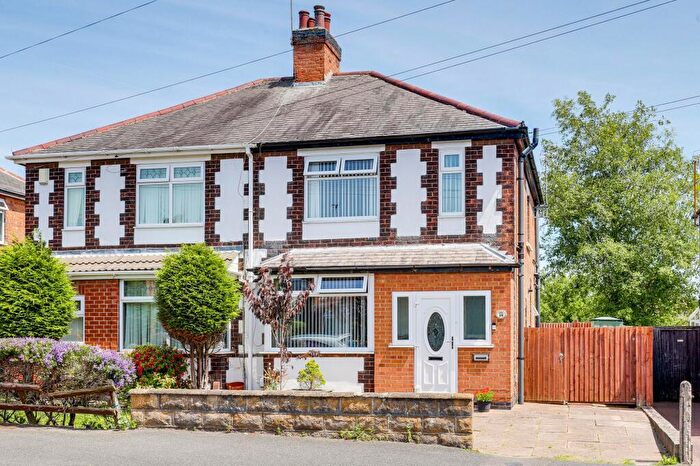2 Bedroom Semi Detached House For Sale In Dovedale Road, Nottingham, NG3