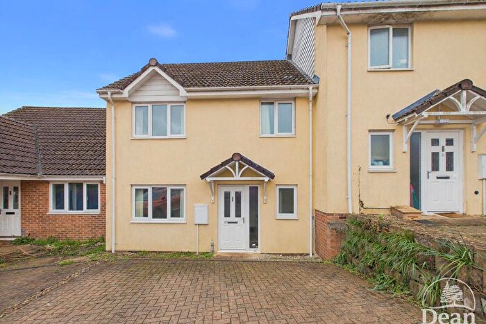 3 Bedroom Terraced House For Sale In Princess Royal Road, Bream, GL15